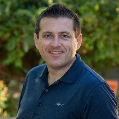 William - eTop Technology Construction IT Support